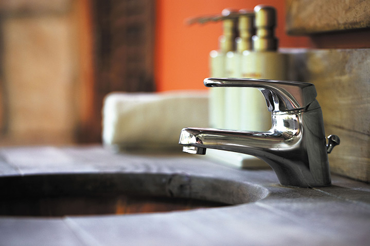 A2B Plumbers are able to fix any leaking taps you may have in Harefield. 
